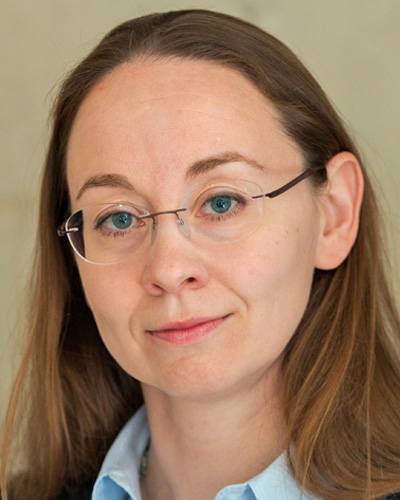 Professor Dr. Olga Kalinina